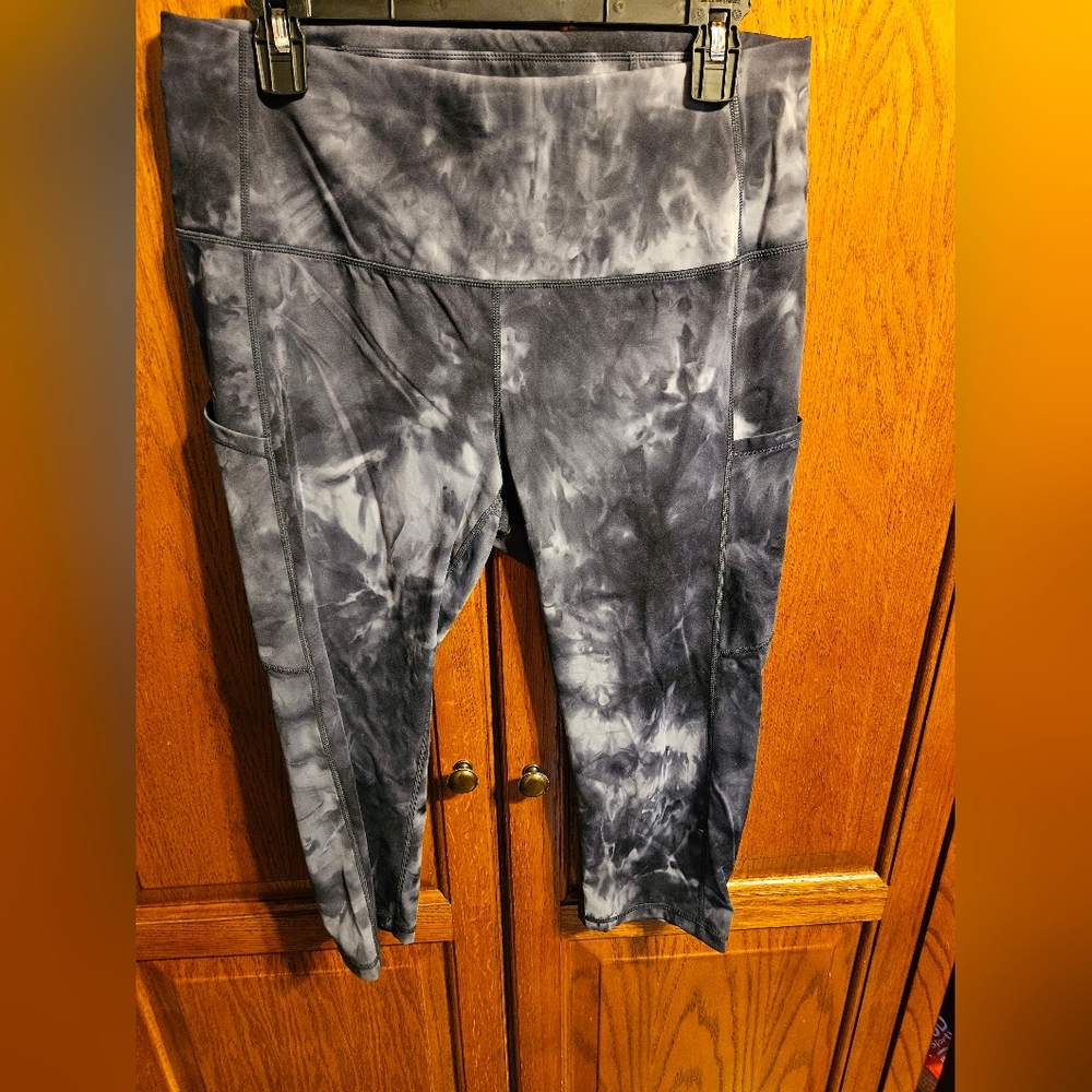The Gym People Black Grey Tie-Dye Legging Capri SIZE XL